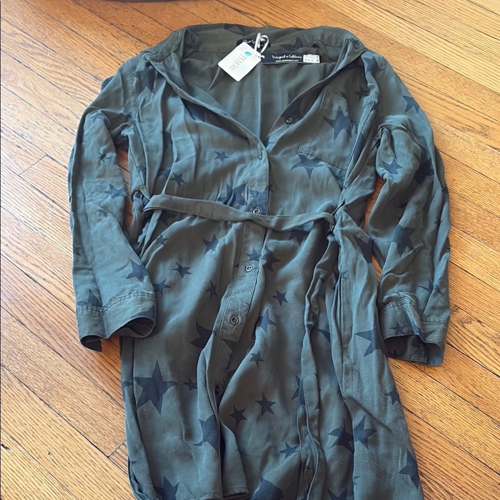 NWT Velvet Heart Green Star Midi Dress
